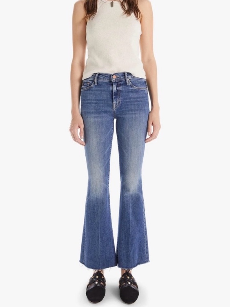 Mother The Weekender Fray Jeans Walking On Coals Raw Hem Flare Size 29